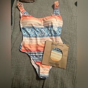 Kenny Flowers Suit and Sarong